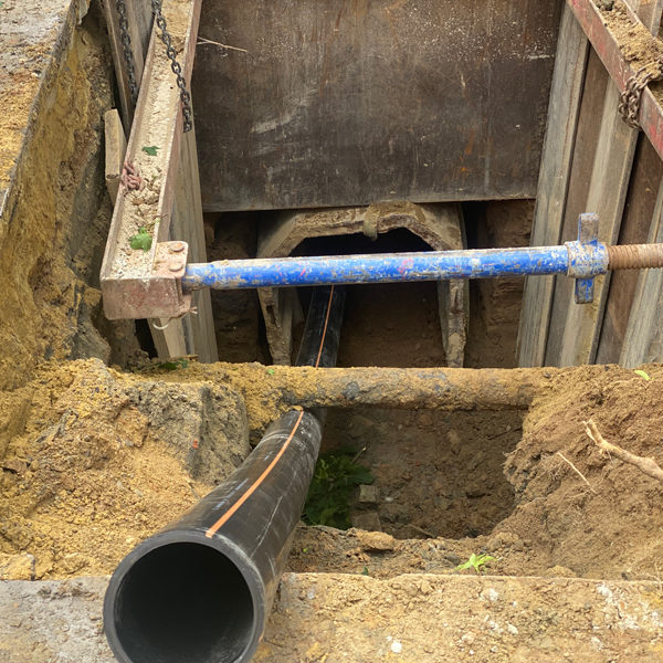 travaux pipe bursting egouts